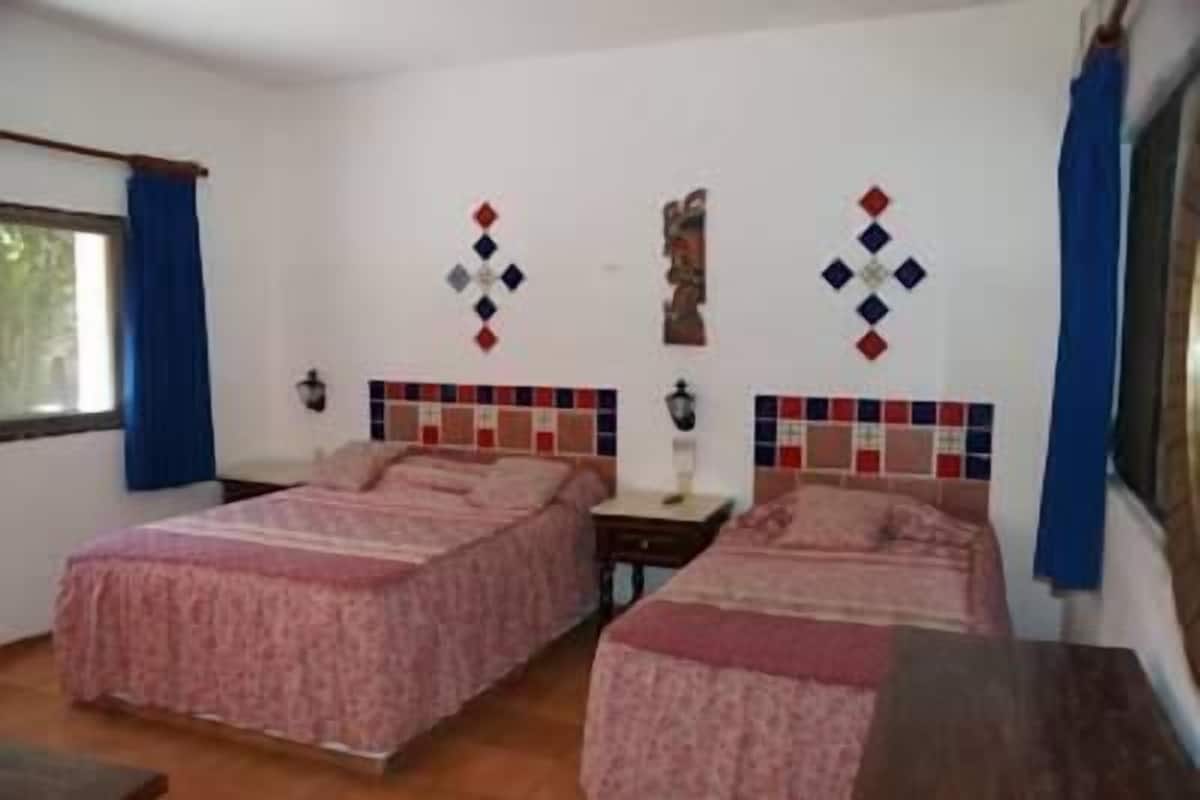 Premium bedding, pillowtop beds, in-room safe, individually decorated