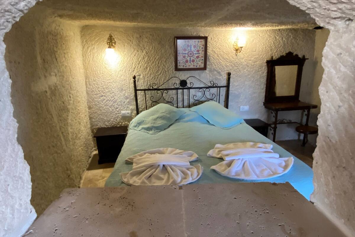 Panoramic Family Room | 1 bedroom, premium bedding, Select Comfort beds, desk