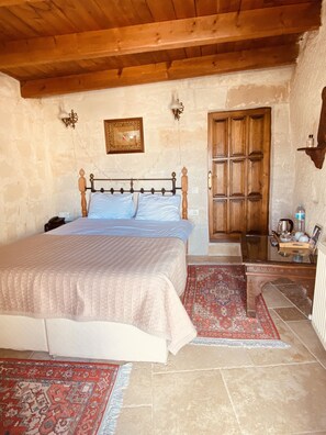 1 habitación, ropa de cama de alta calidad y colchones Select Comfort 