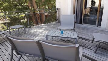 Villa, terras | Terras