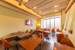 Daily Japanese breakfast for a fee - APA Hotel Kanazawa Nomachi (Kanazawa)