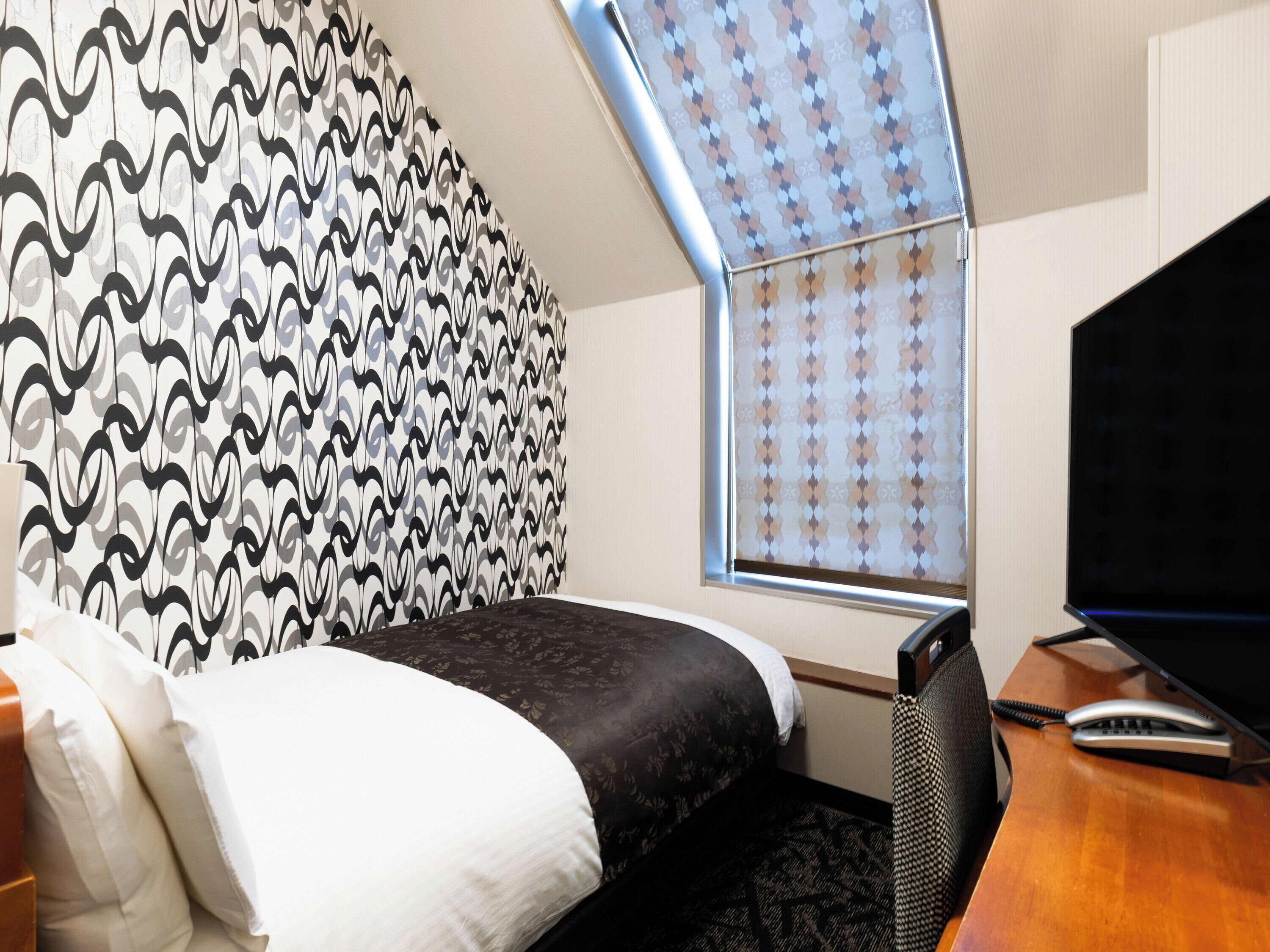 In-room safe, desk, blackout drapes, free WiFi