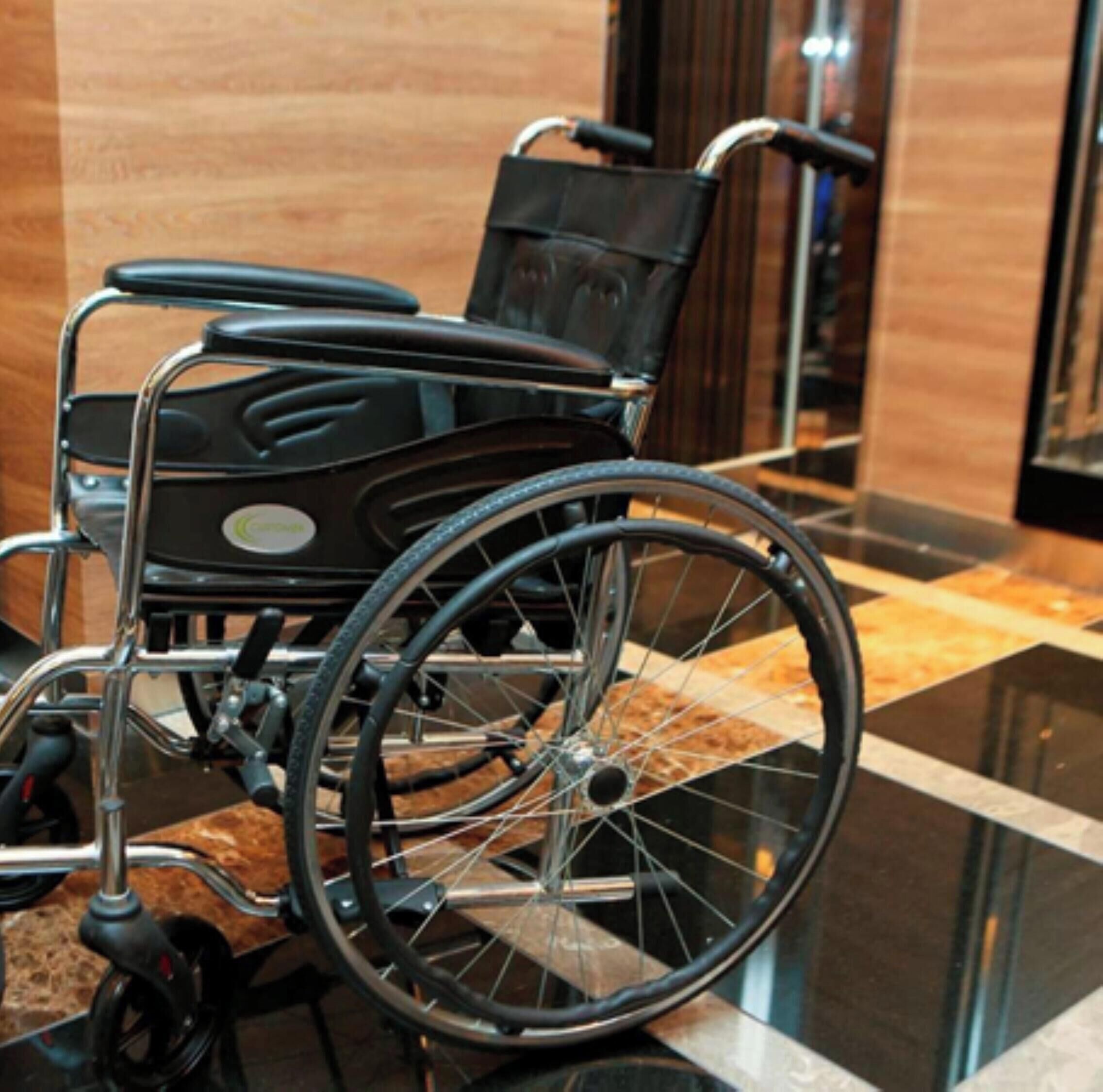 Guest wheelchair