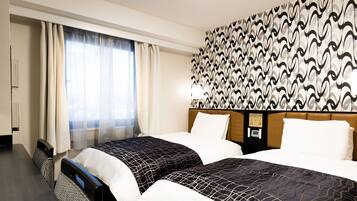 Twin Room, Non Smoking | Desk, blackout drapes, free WiFi, bed sheets