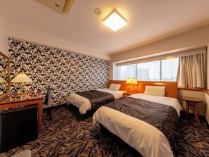 Down comforters, desk, blackout drapes, free WiFi