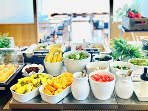 Daily buffet breakfast (JPY 1500 per person) - APA Hotel Kanazawa Katamachi EXCELLENT (Kanazawa)