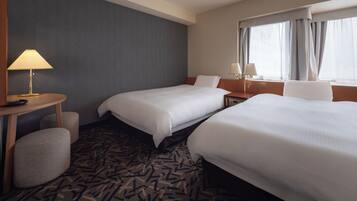 Down duvets, desk, blackout curtains, free WiFi