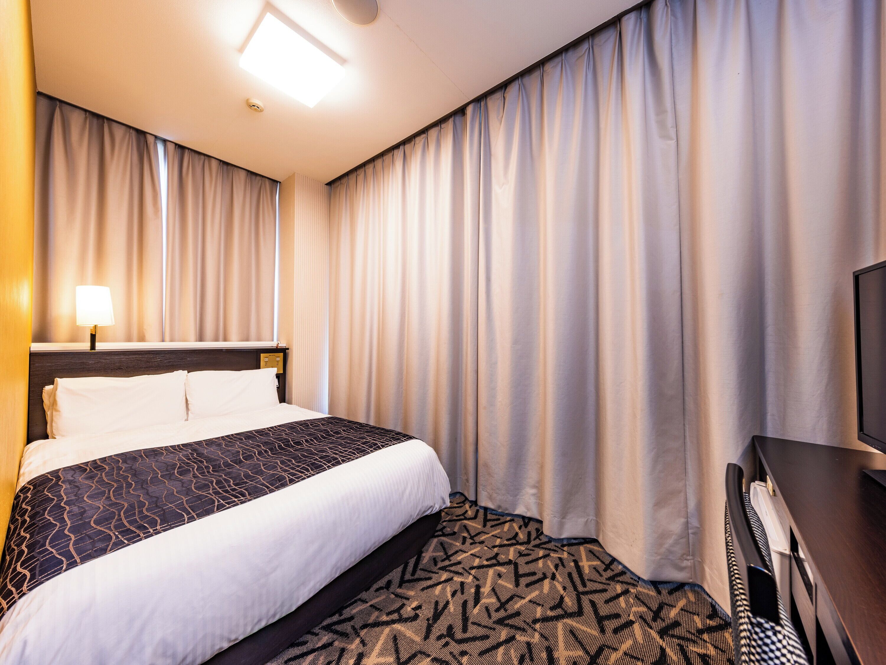 In-room safe, desk, blackout drapes, free WiFi