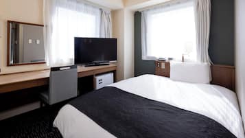 In-room safe, desk, blackout drapes, free WiFi