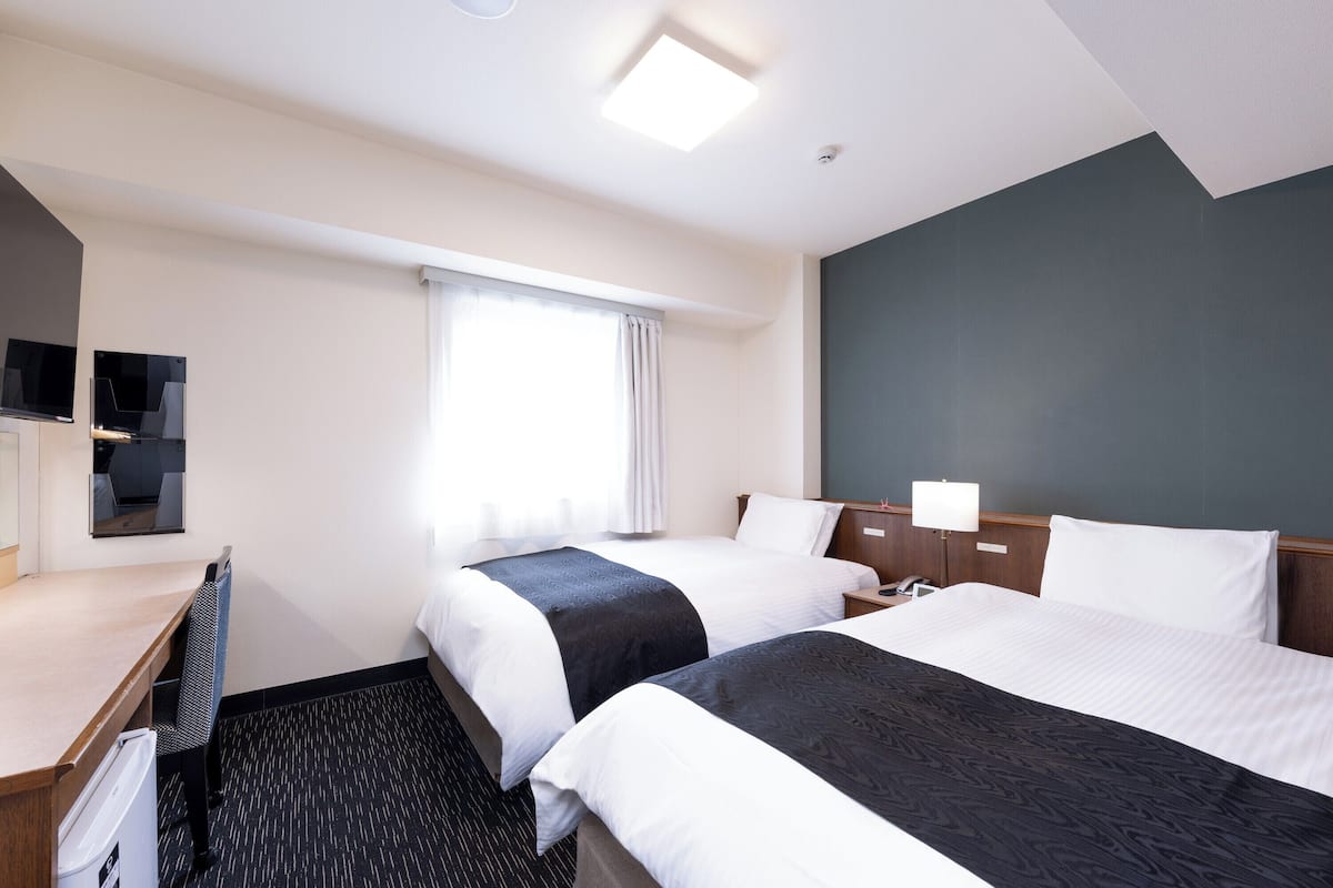 In-room safe, desk, blackout curtains, free WiFi