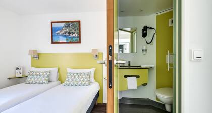 initial by balladins Bordeaux / Eysines