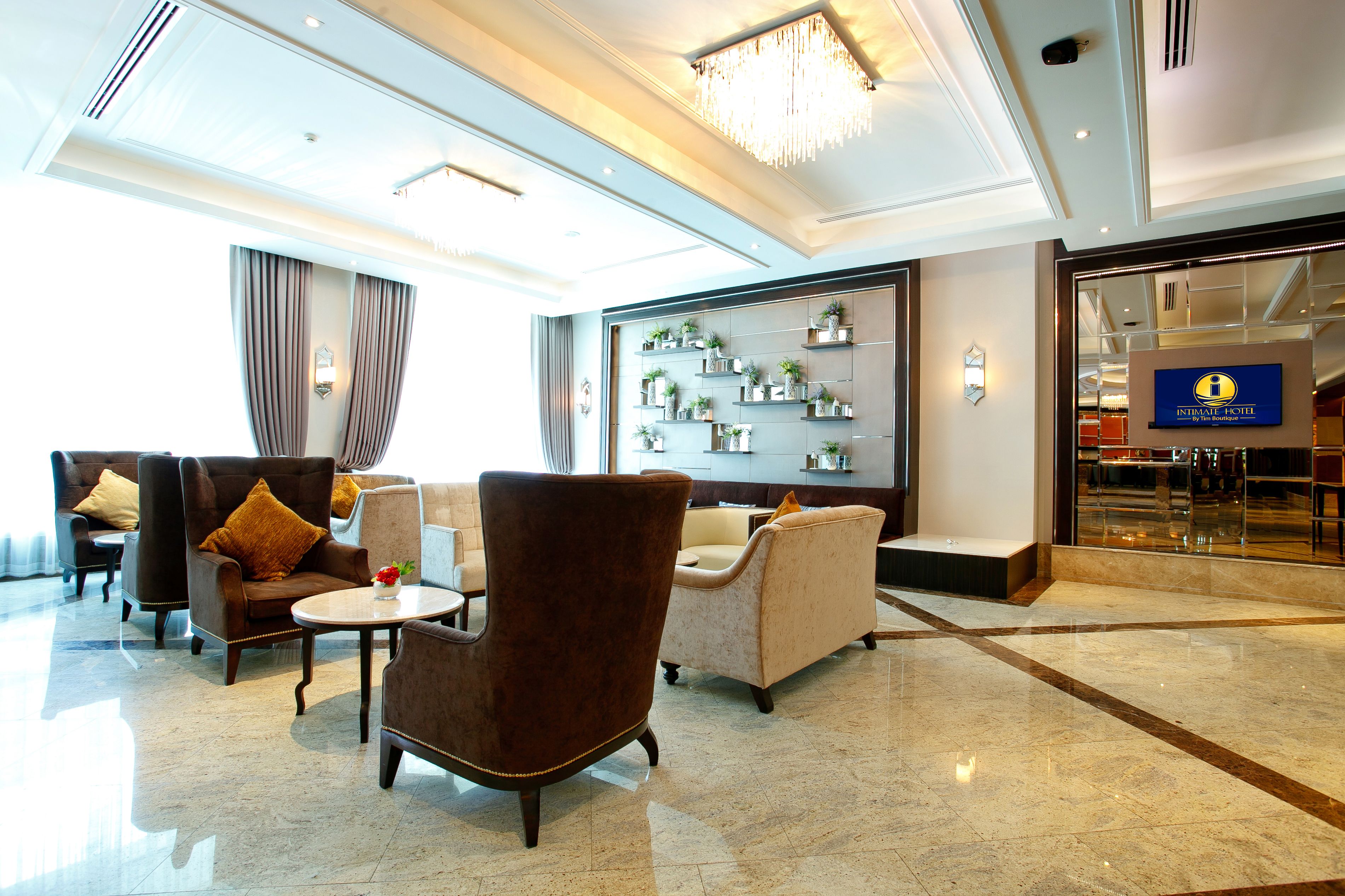 Kios check-in/check-out