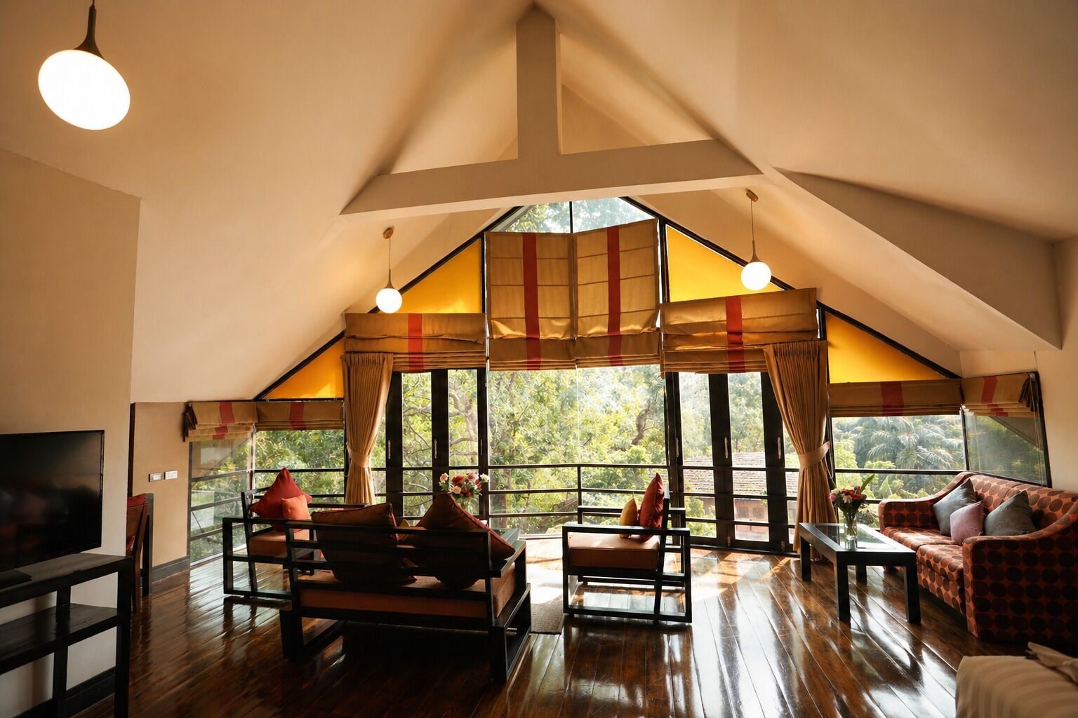 Penthouse | Coffres-forts dans les chambres, rideaux occultants, Wi-Fi gratuit