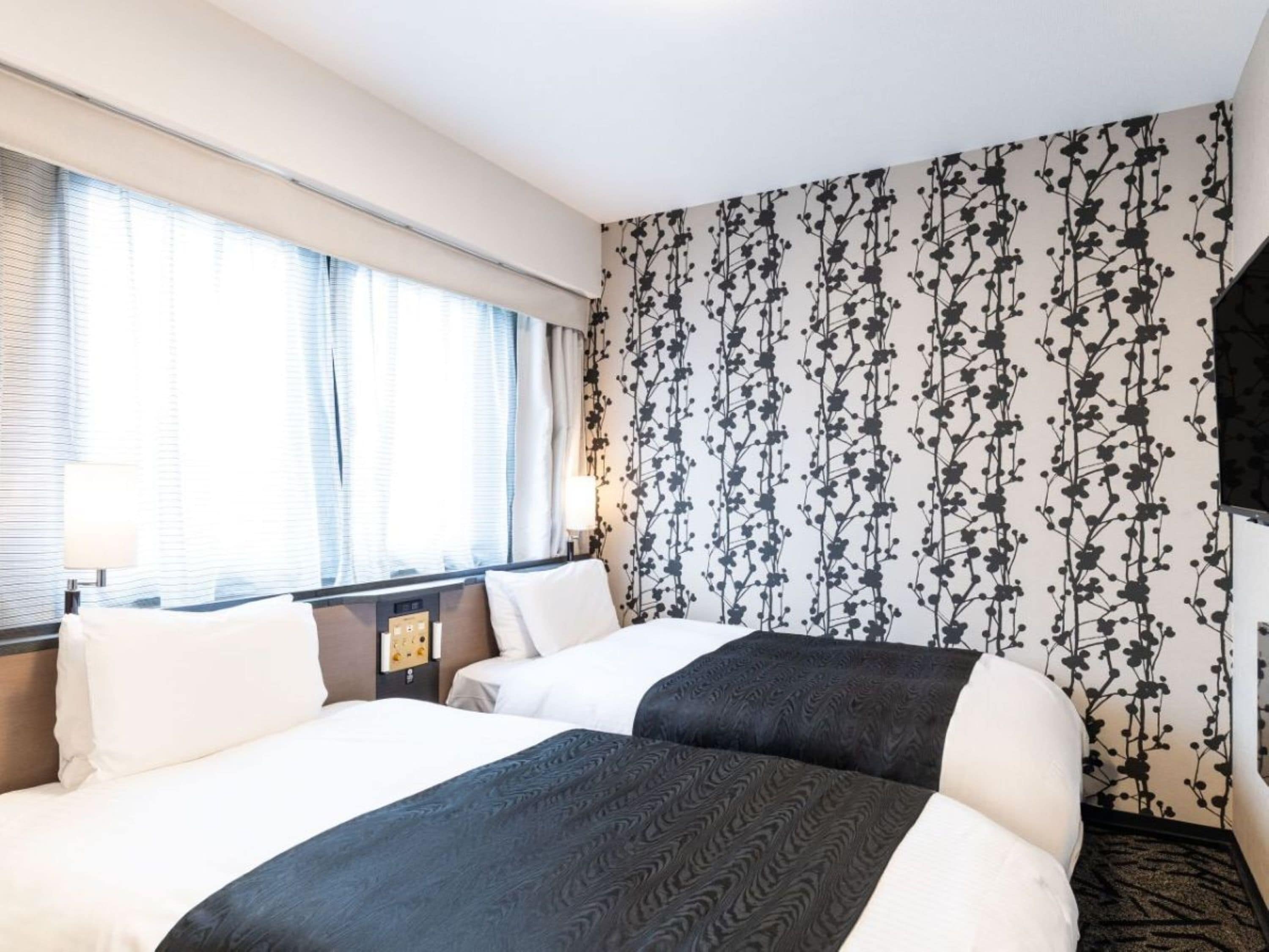 Down duvets, desk, blackout curtains, soundproofing