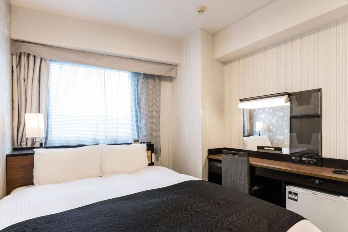Chambre double, non-fumeur, dans l’édifice annexe | Couette en duvet, bureau, rideaux d’obscurcissement