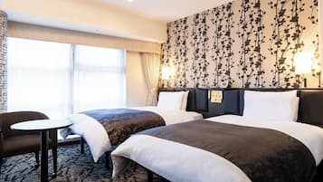 Down comforters, desk, blackout drapes, free WiFi