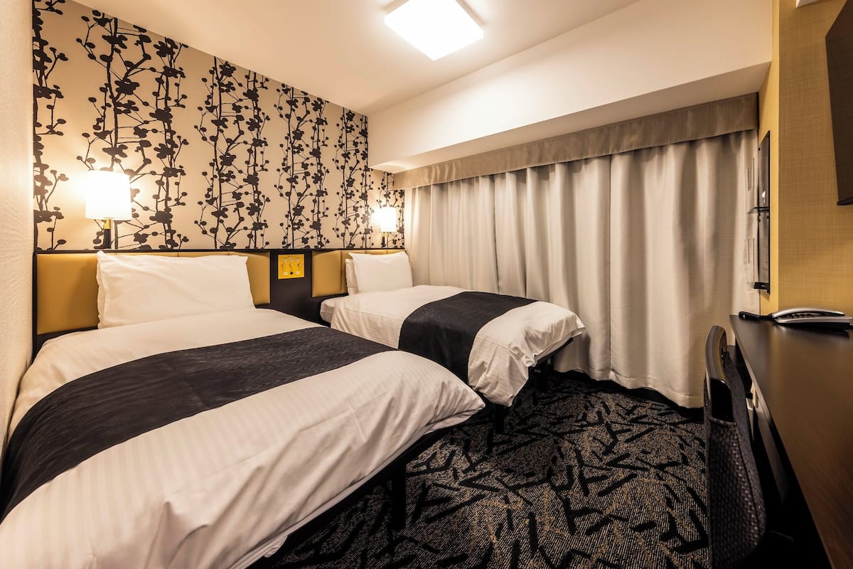 Down duvets, desk, blackout curtains, free WiFi