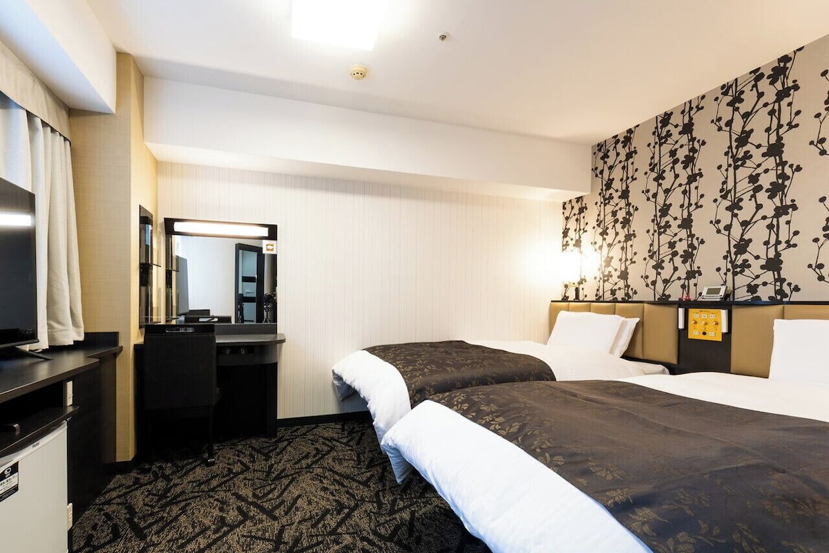 Donsdekens, een bureau, verduisterende gordijnen, gratis wifi