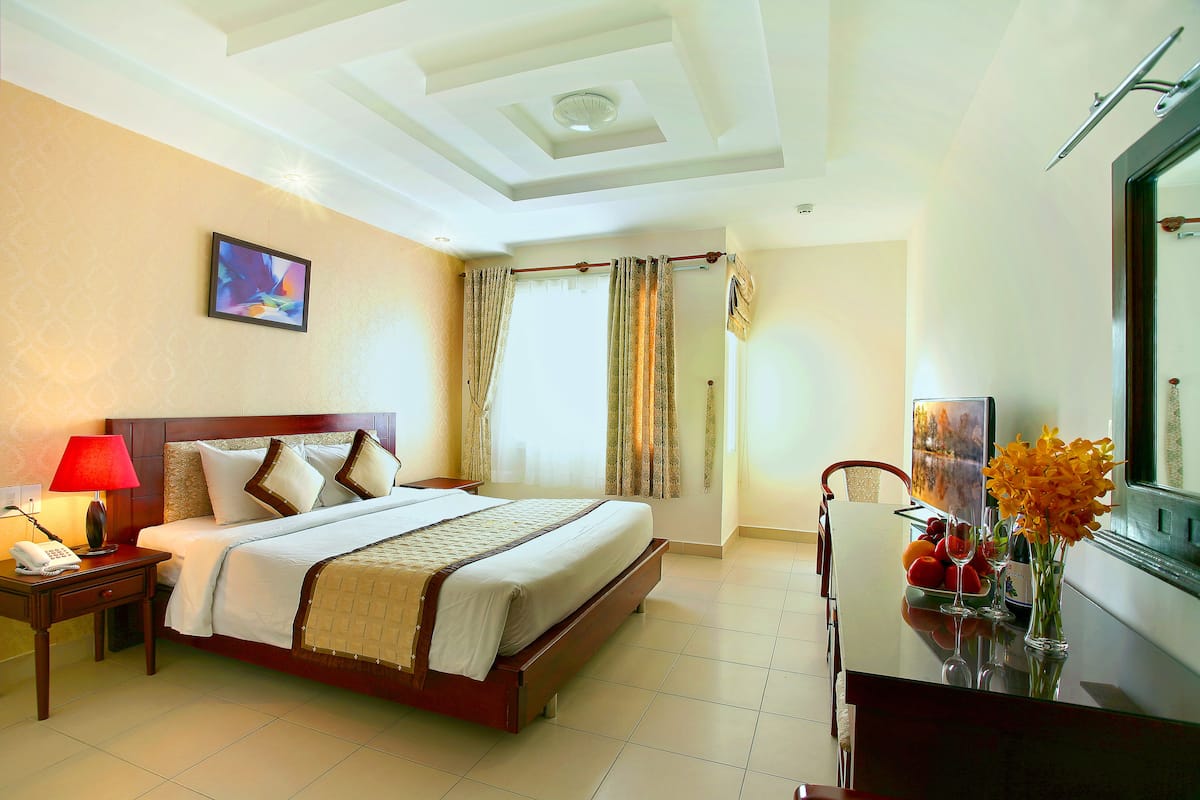Superior Double or Twin Room (with Window) | Minibar, in-room safe, desk, blackout drapes