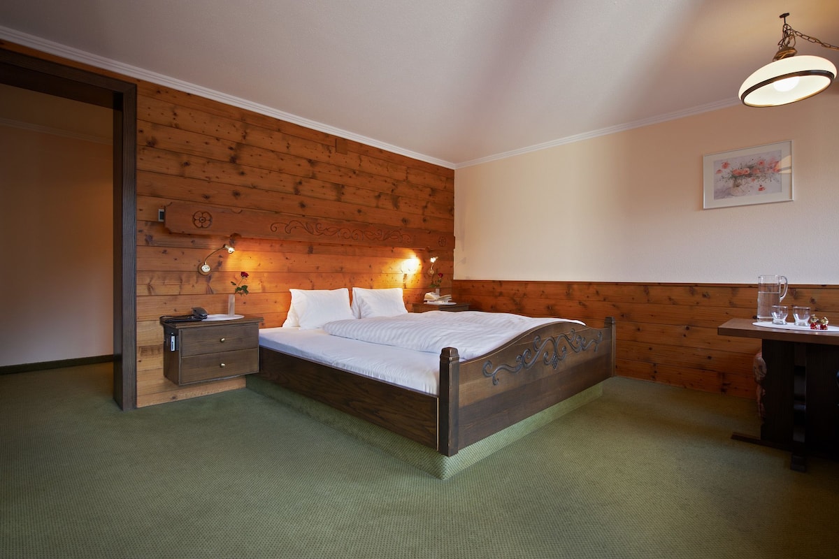 Coffres-forts dans les chambres, Wi-Fi gratuit