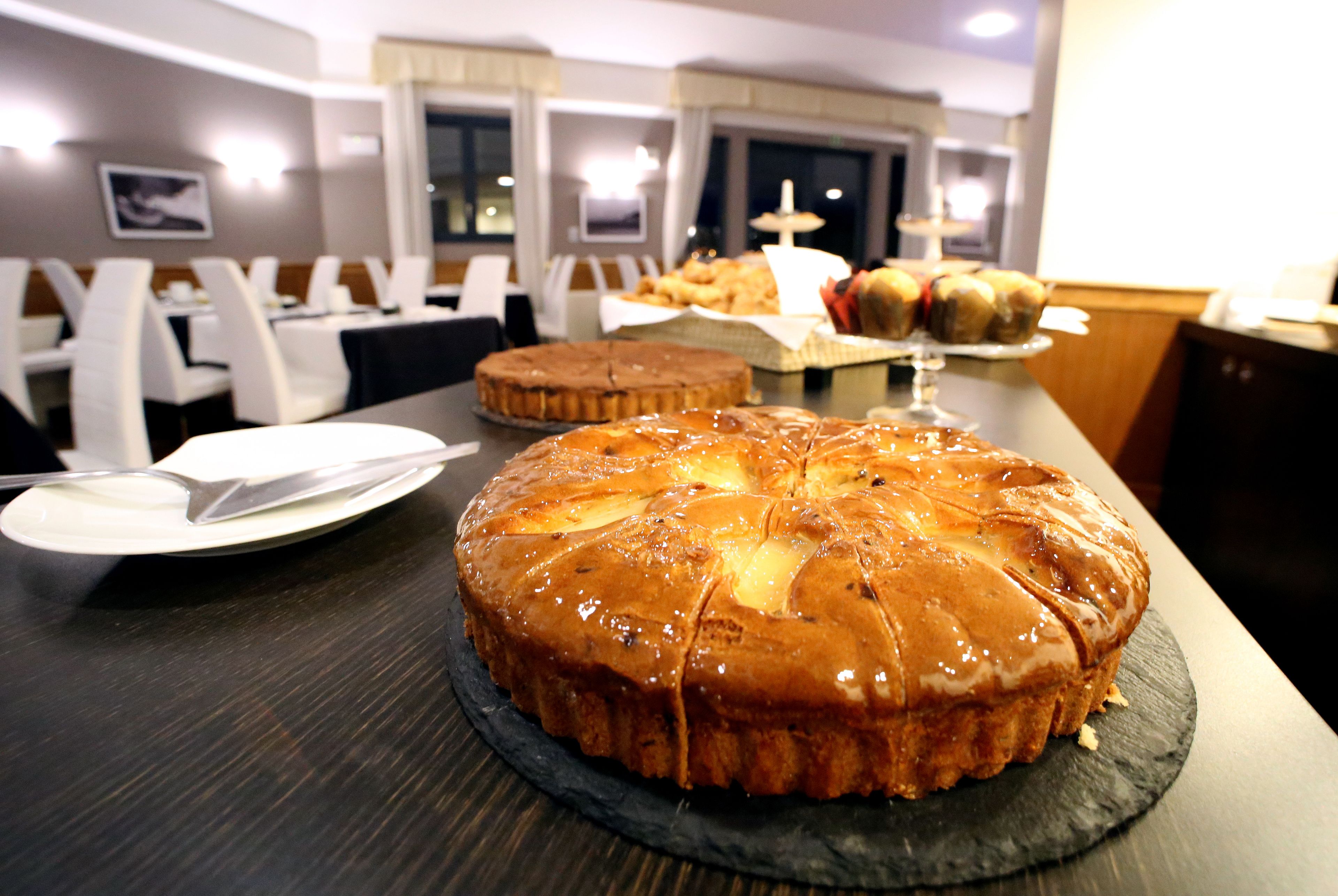 daily local cuisine breakfast (eur 19 per person)