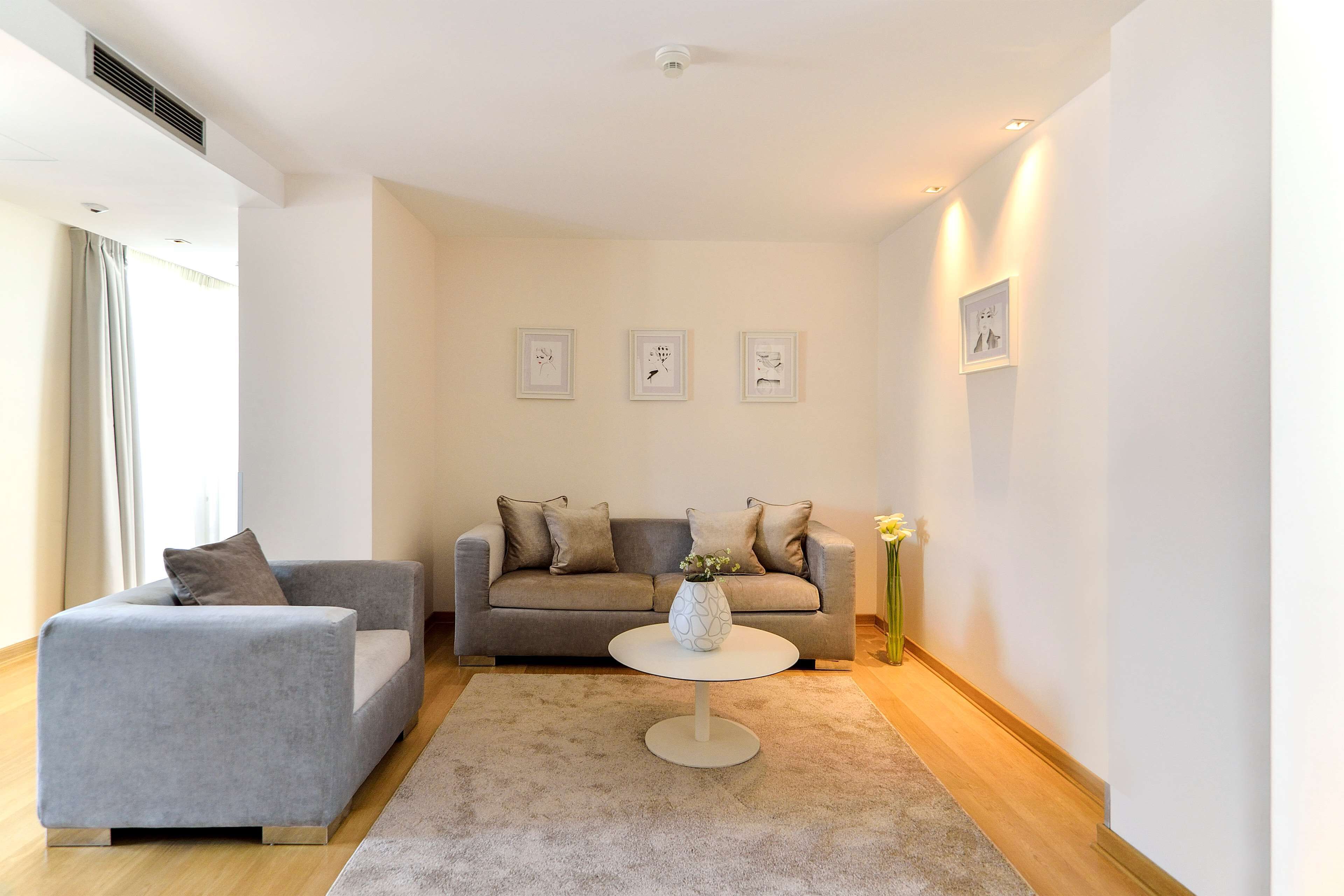 Presidential Suite, City View | Hypo-allergenic bedding, down comforters, minibar, in-room safe