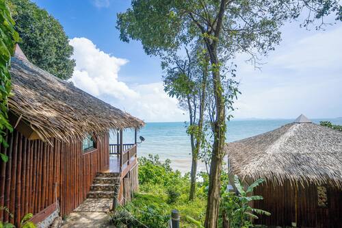 Villa familiare, di fronte alla spiaggia | Una cassaforte in camera, Wi-Fi gratuito, lenzuola