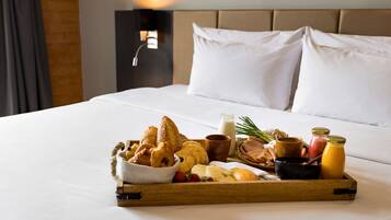 Petit déjeuner buffet servi tous les jours en supplément