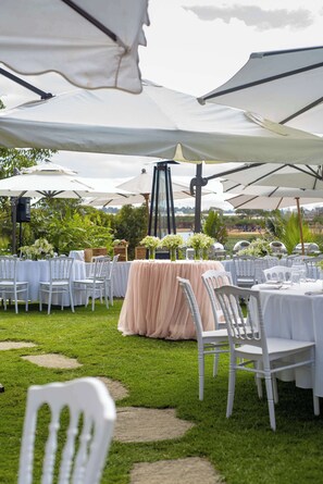 Indoor wedding