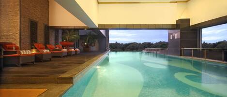 Private pool
