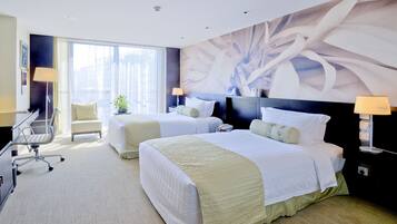 1 bedroom, minibar, in-room safe, desk