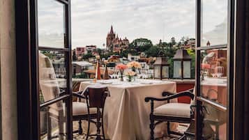 Parroquia Suite | Terrace/patio