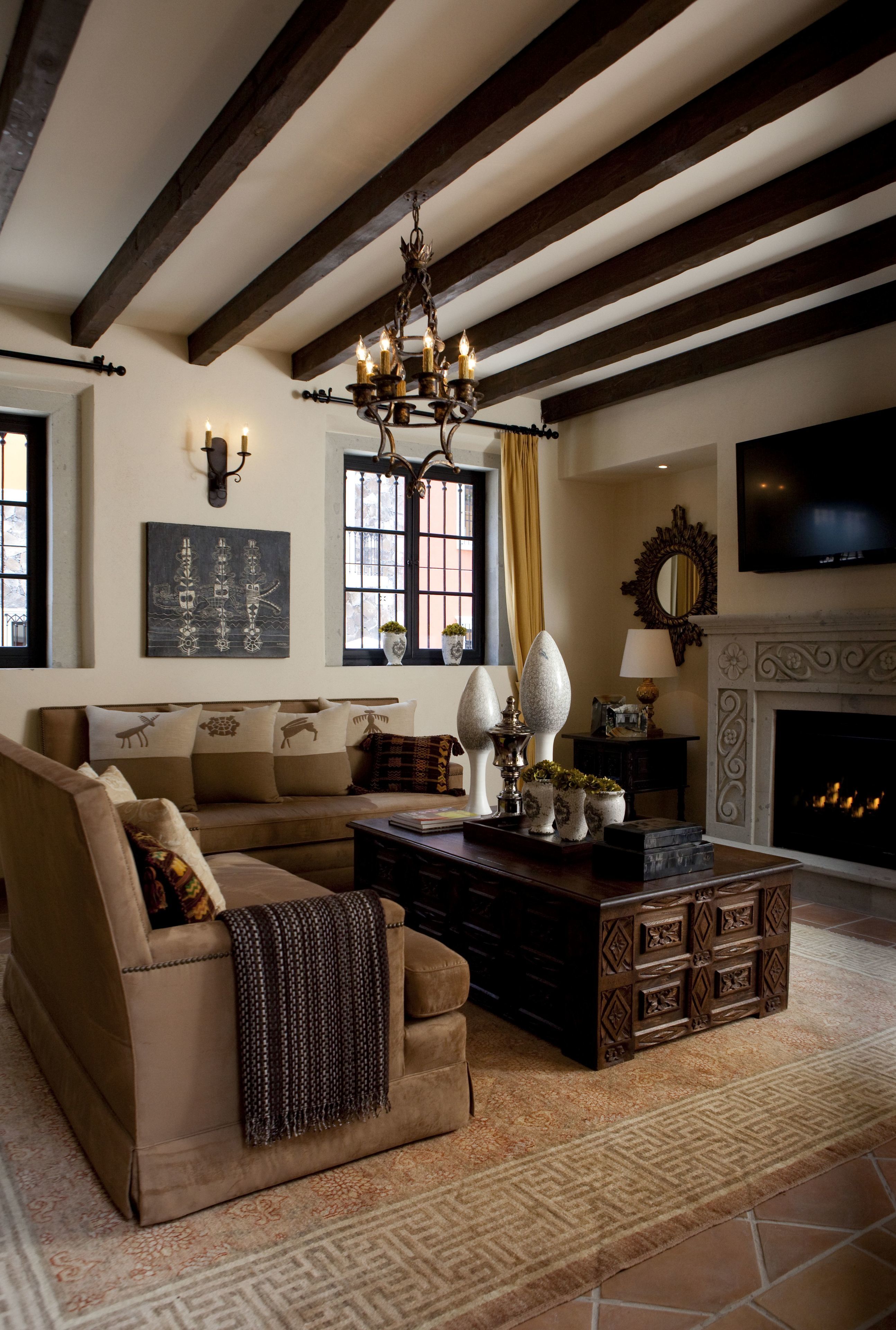 room, multiple beds | in-room dining