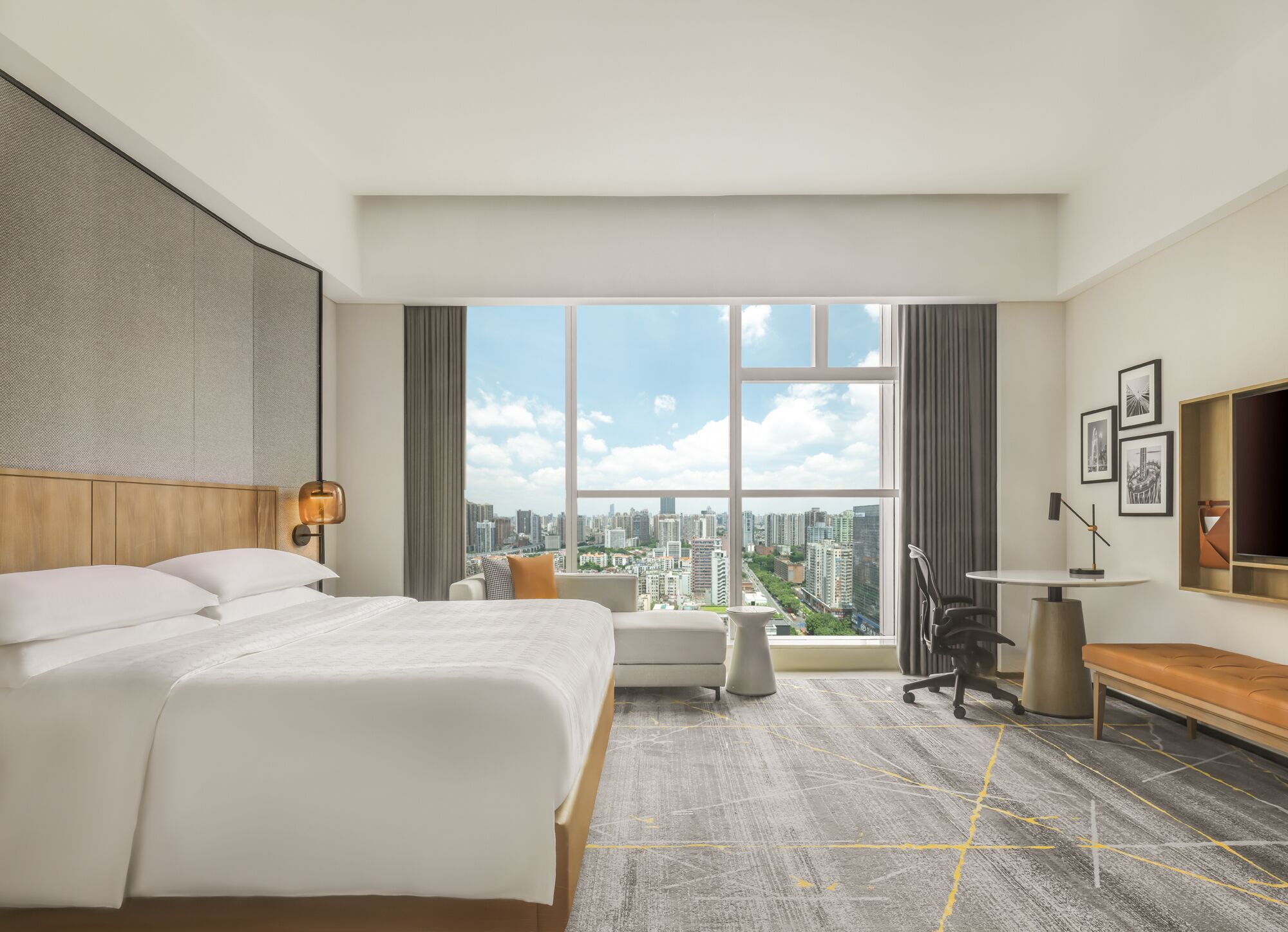 Ropa de cama hipoalergénica, cubrecamas y minibar 