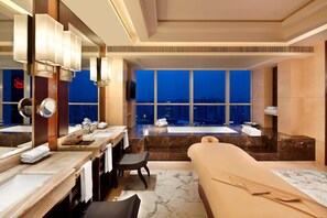 Presidential Suite, 1 Bedroom | Bathroom | Separate bathtub and shower, deep-soaking bathtub, rainfall showerhead
