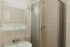 Dusj og håndklær