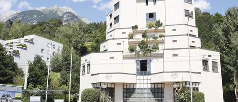 Façade de lâhĂ©bergement