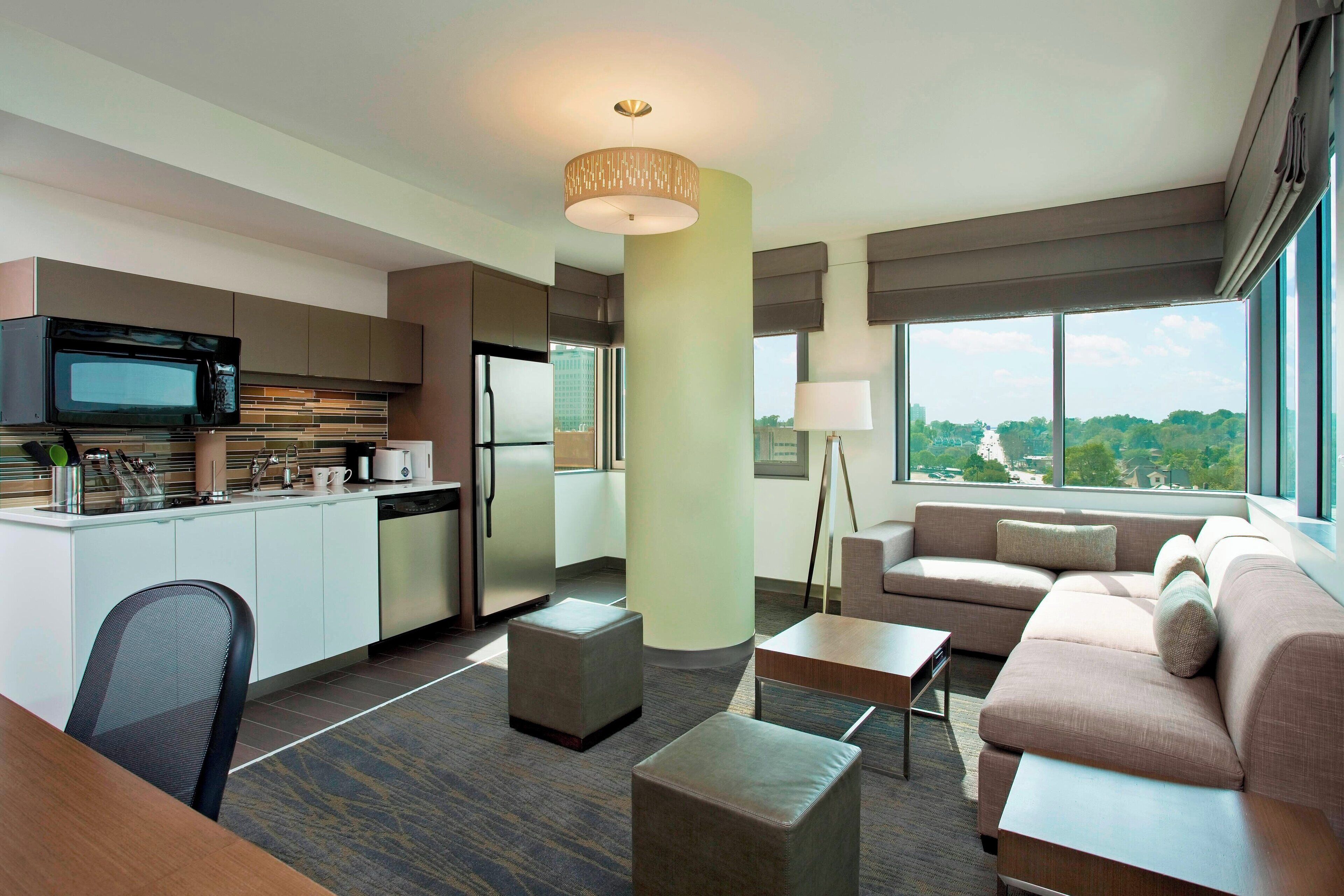 Executive Suite, 1 King Bed with Sofa bed | Living room | 49-inch LED TV with satellite channels, TV, Netflix