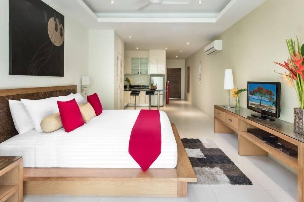 In-room safe, blackout drapes, iron/ironing board (on request)