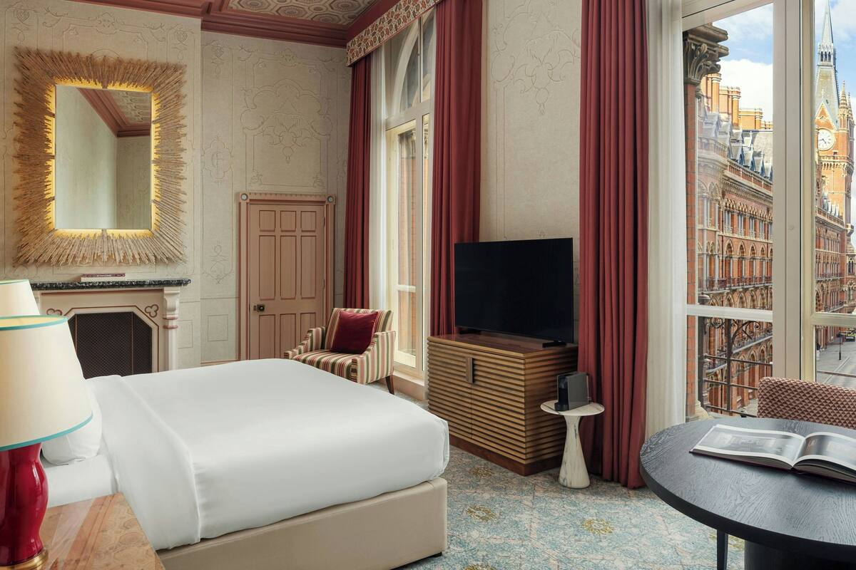 Junior Suite, 1 King Bed