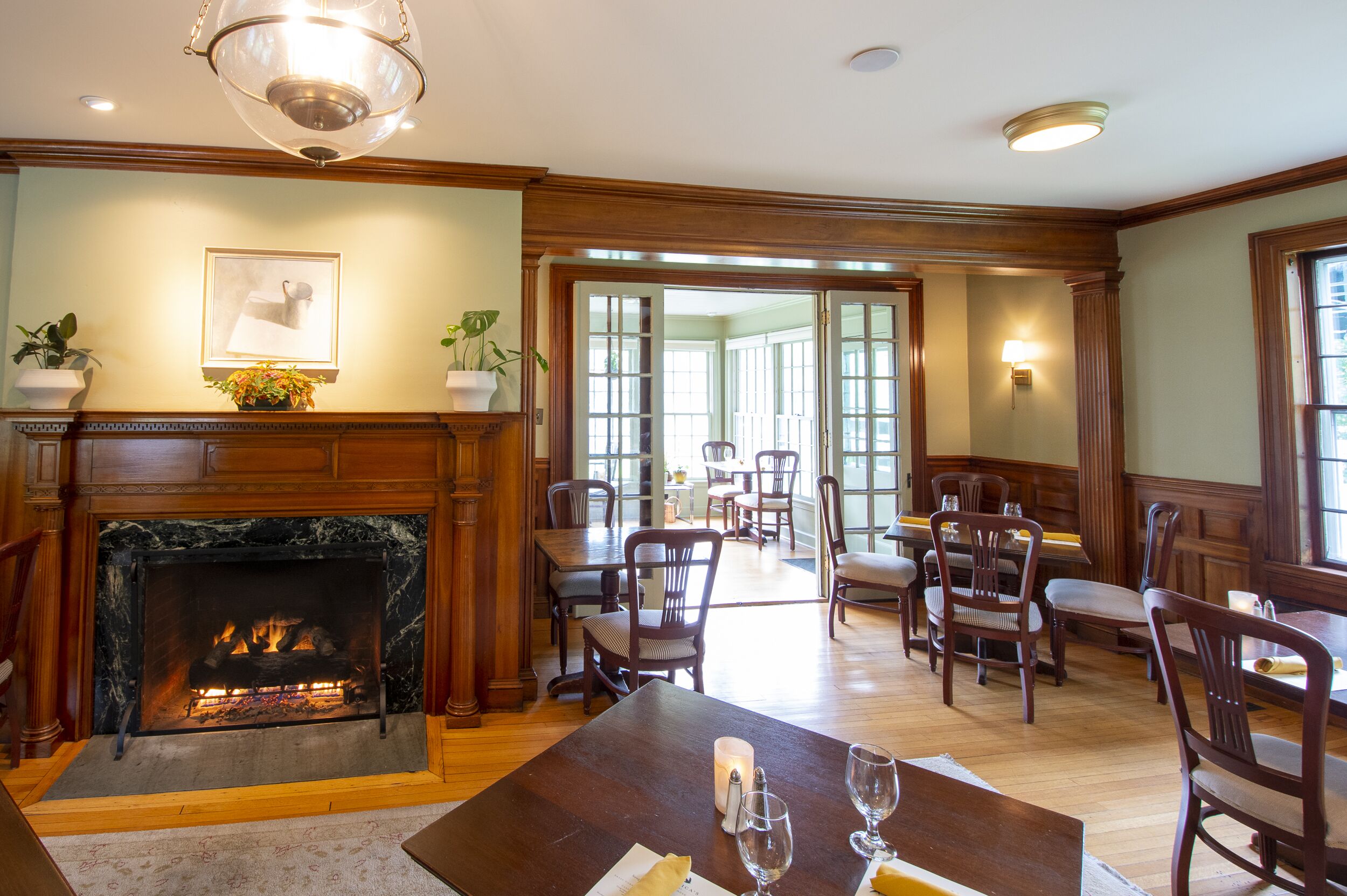 dinner served, al fresco dining