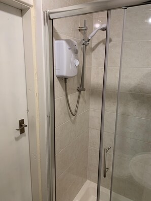 Comfort Triple Room, Ensuite | Bathroom