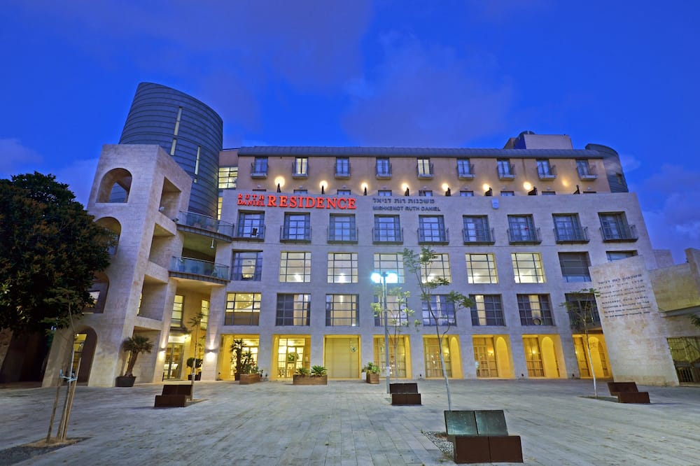 Ruth Daniel Residence