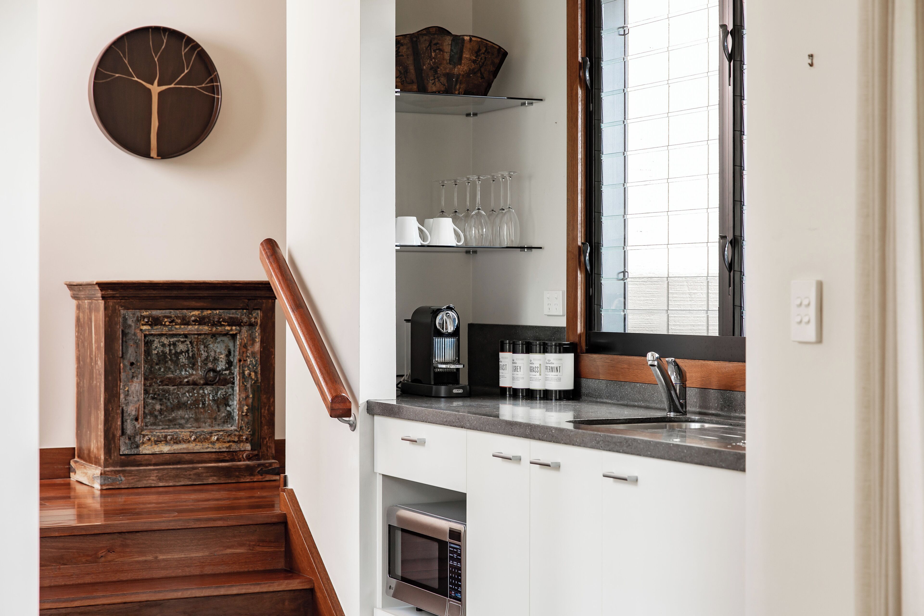 premium bedding, minibar, in-room safe, iron/ironing board