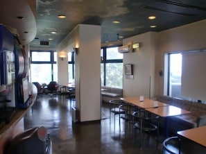 Lobby lounge - Tokyo Kiba Hotel (Tokyo)