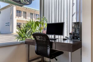 Business center - Econo Lodge Conway Central (Conway)