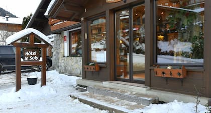 Le Soly Hotel