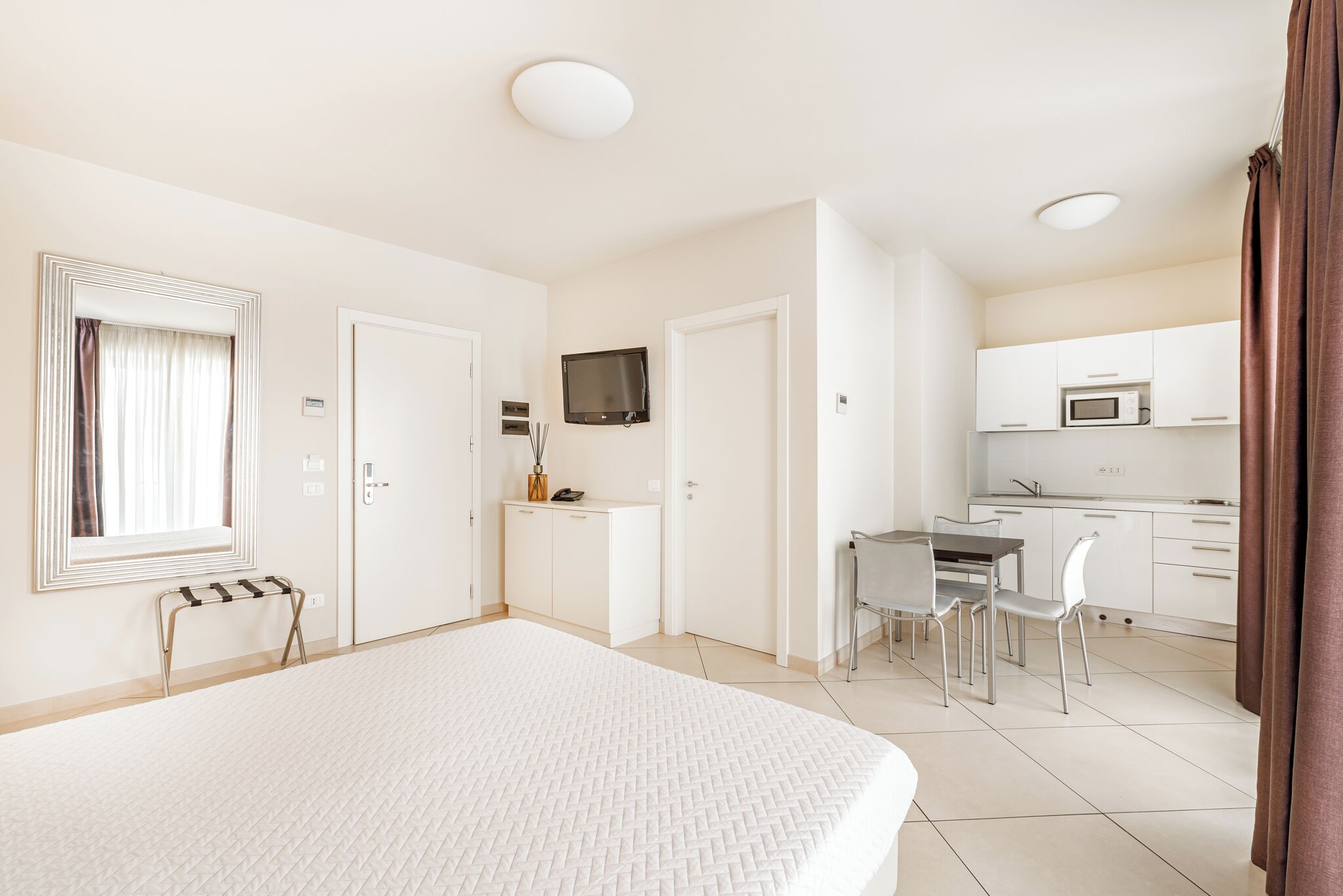 studio | 1 bedroom, in-room safe, blackout curtains, soundproofing