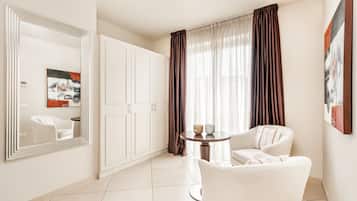 Chambre Double Standard | 1 chambre, coffres-forts dans les chambres, rideaux occultants