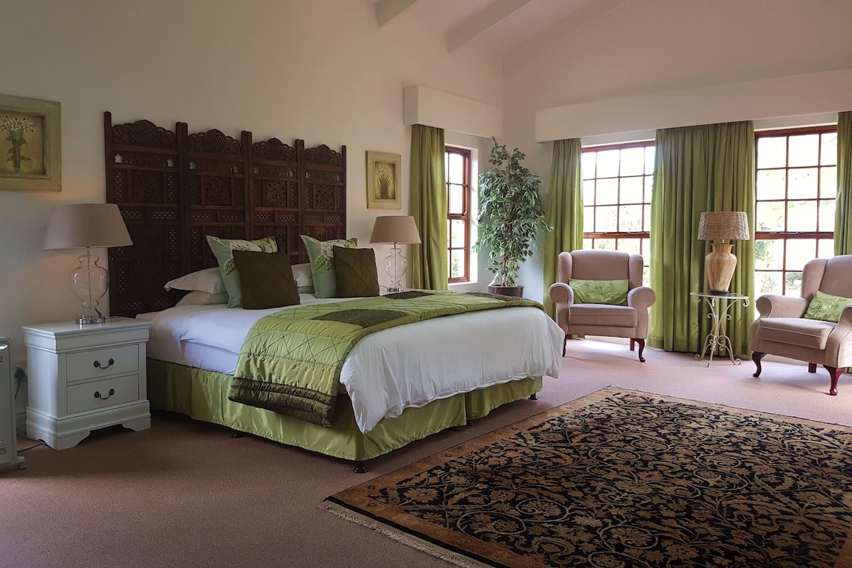 Kamer (2 Bedroom Villa) | Een minibar, een kluis op de kamer, gratis wifi, beddengoed
